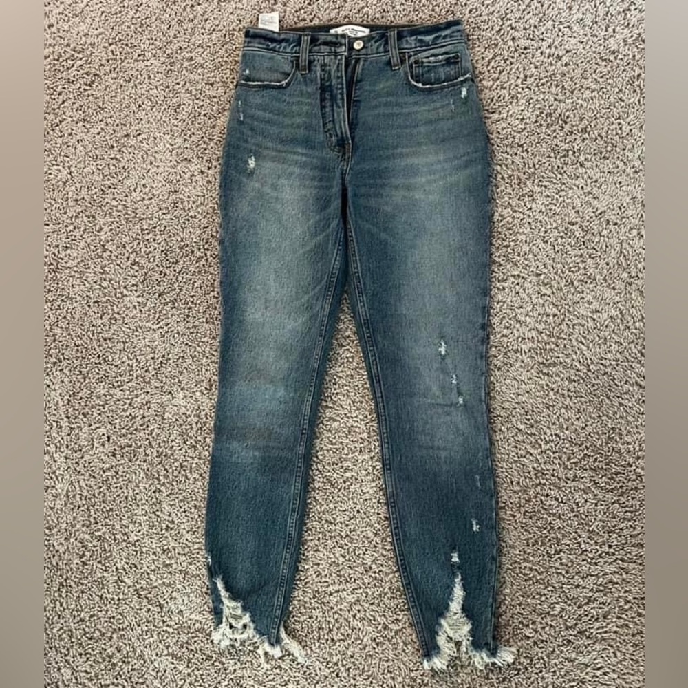 Abercrombie jeans high rise - perfect condition